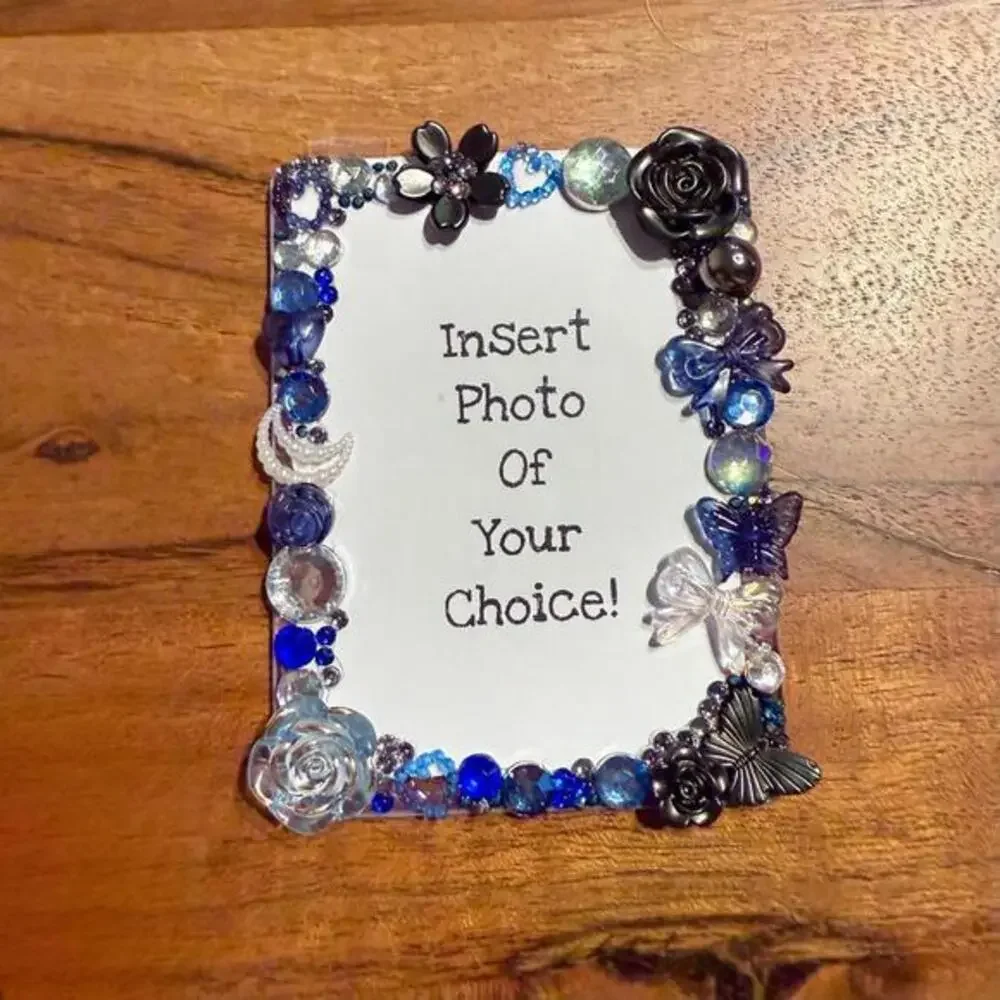 Handmade Decoden Magnet Photo Keychain Blue Goth Junk Case Holder, Kawaii Roses